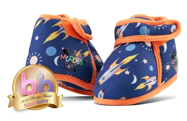 BizzieBaby Reviews Grubs Muddies® Buggy Boots: A Toddler-Walk Essential