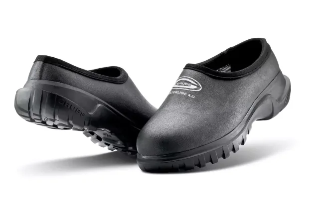 Welsh Country Reviews the Waterline Clog: "So Impressed"