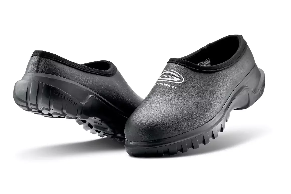 Welsh Country Reviews the Waterline Clog: "So Impressed"